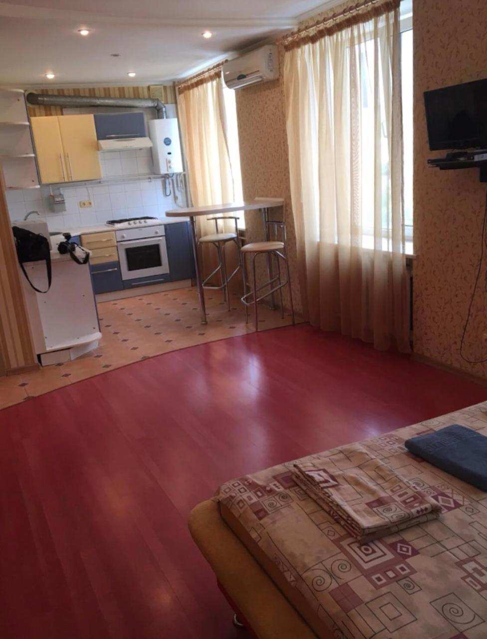 Red Apartment 2019 Very Centre Cherson Buitenkant foto